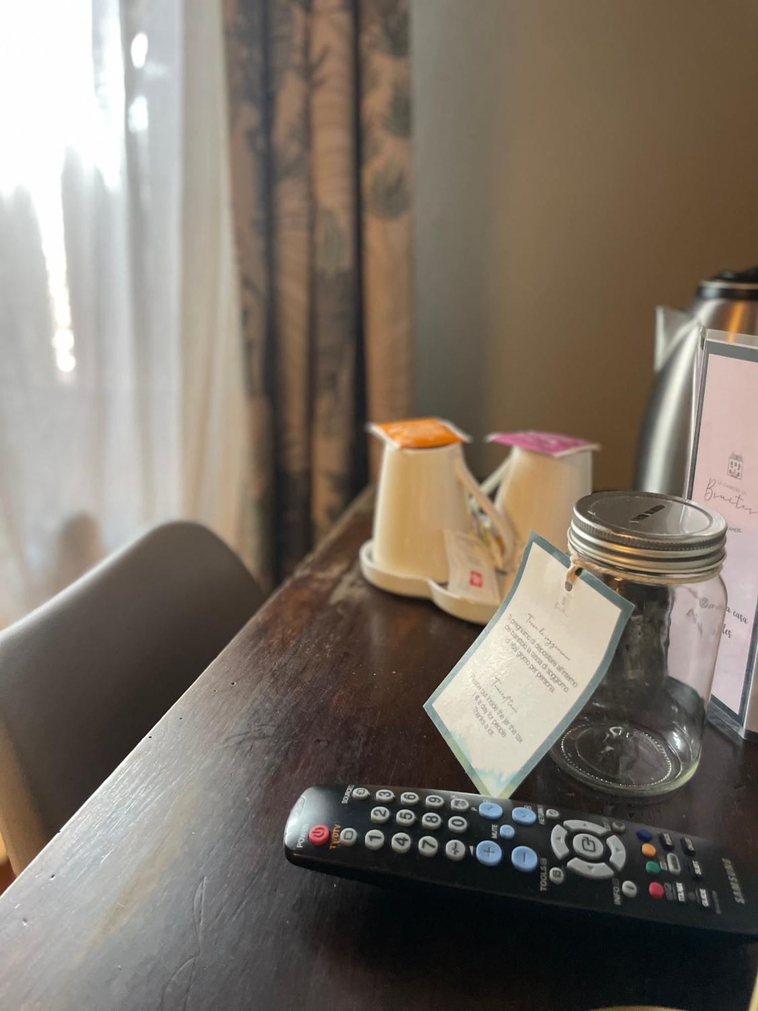 Le Camere Di Bsuites Affittacamere 帕爾馬 外观 照片
